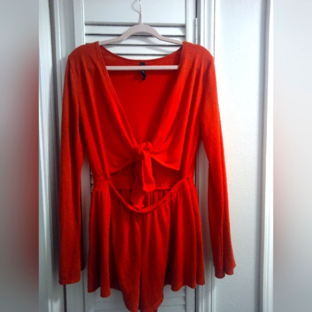 Urban Outfitters Red Bell sleeve Romper w/ Tie Front Size Medium